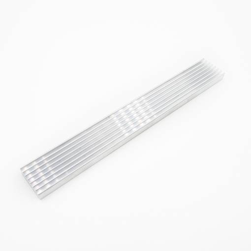 Foto - Hliníkový chladič - Stříbrný, 150 x 20 x 6 mm